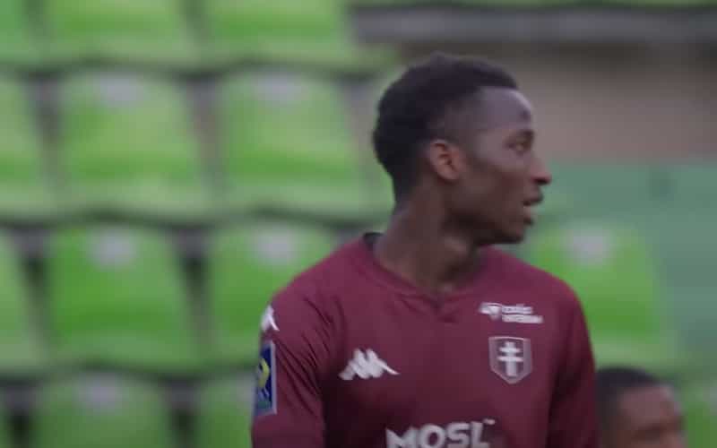 Watch Lorient - FC Metz for free