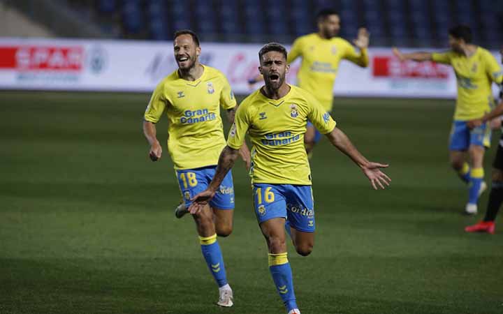 Watch Las Palmas - Celta live online