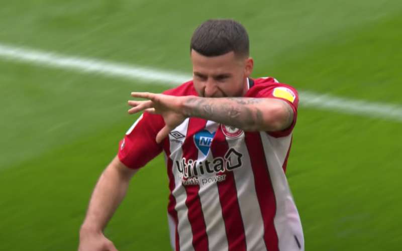 Watch Liverpool - Brentford live online