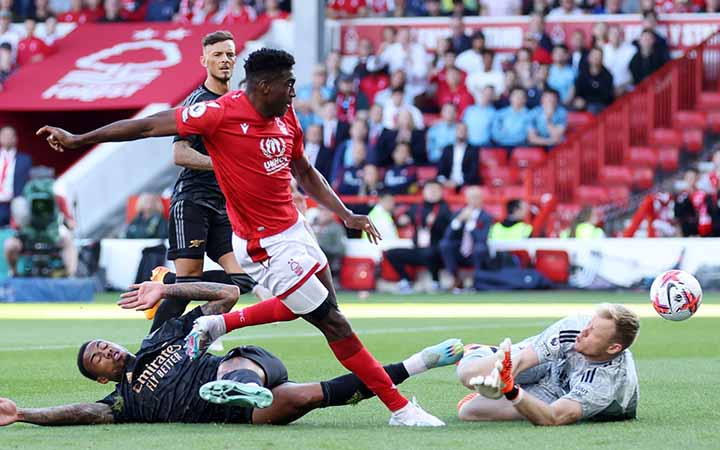 Stream Fulham - Nottingham