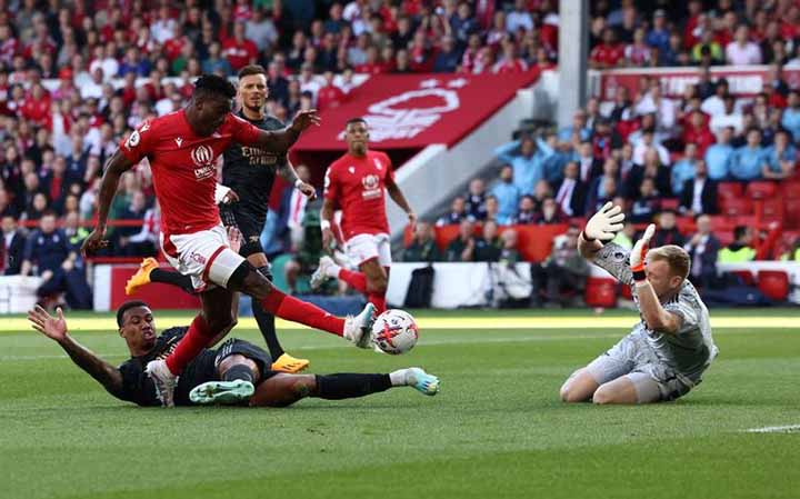 Watch Fulham - Nottingham for free
