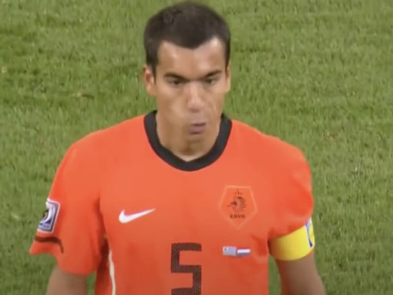 Watch Netherlands - Qatar live online